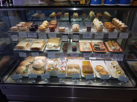 Mitchell’s Espresso - Goulburn Accommodation 4