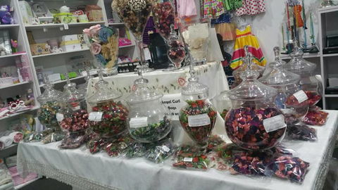 Homewares From Everywhere - Goulburn Accommodation 2
