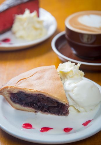 Andy’s Cherry Pie Cafe - Goulburn Accommodation 1