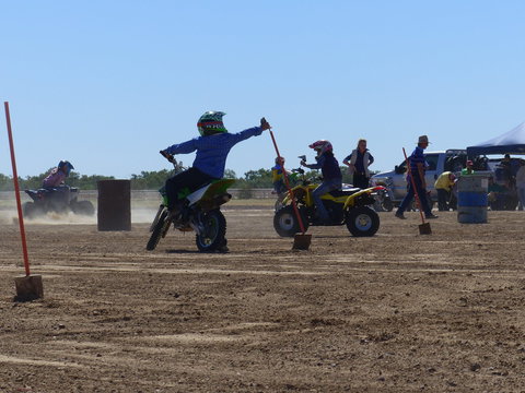Betoota Horse And Motorbike Gymkhana - Goulburn Accommodation 2