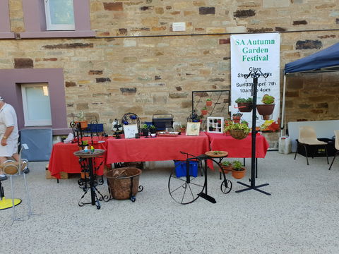 Clare Show Market - Goulburn Accommodation 1