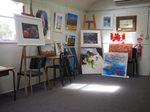 Open Studio Gallery - Goulburn Accommodation 1