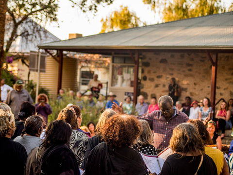 Sacred Song - Goulburn Accommodation 1