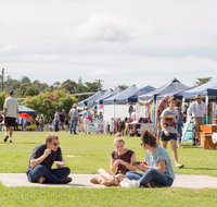 Seasons of New England Expo - Goulburn Accommodation