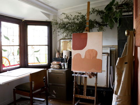 Abstract Paint And Wine Night - Goulburn Accommodation 0