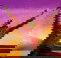 Adam Thompson  Bohemian Rhapsody Soundtrack Live - Goulburn Accommodation