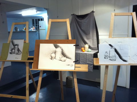 Art Classes With Violetta Strabic - Goulburn Accommodation 1