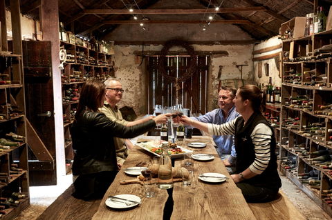 Coonawarra Cellar Dwellers - Goulburn Accommodation 0