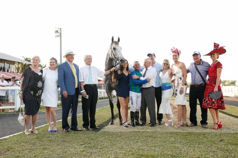 Great Northern Darwin Cup Carnival - Goulburn Accommodation 2