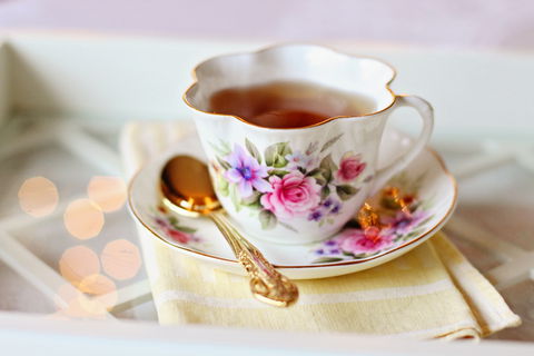 High Tea On The Turf - Goulburn Accommodation 0