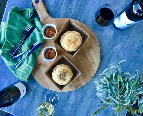 Aged Wine And Vintage Pies - Goulburn Accommodation 1