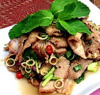 Lao-Thai Luammit Restaurant - Goulburn Accommodation