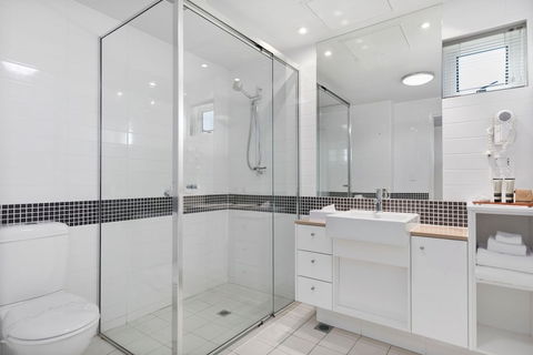 Akama Resort - Goulburn Accommodation 5