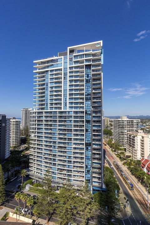Artique Surfers Paradise - Goulburn Accommodation 1