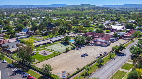 Alzburg Resort - Goulburn Accommodation 2