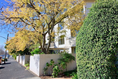 Apartments On Lygon - Goulburn Accommodation 3