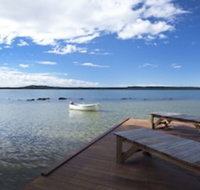 Eumarella Shores Noosa Lake Retreat - Goulburn Accommodation