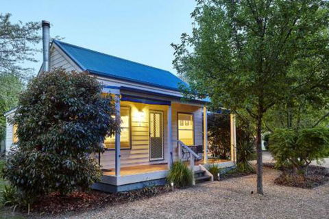 Alpine Valley Cottages - Goulburn Accommodation 0