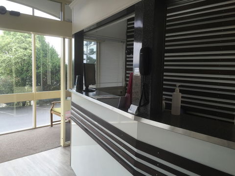 Adina Place Motel Apartments - Goulburn Accommodation 1