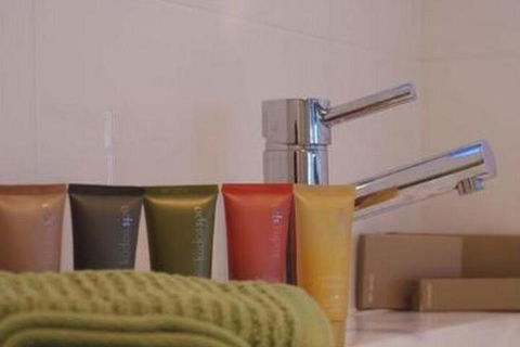 Southern Blue Apartments - Goulburn Accommodation 3