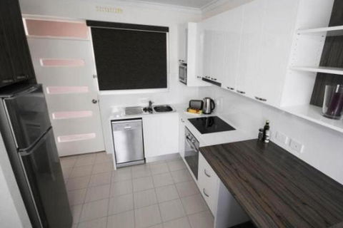 Southern Blue Apartments - Goulburn Accommodation 5