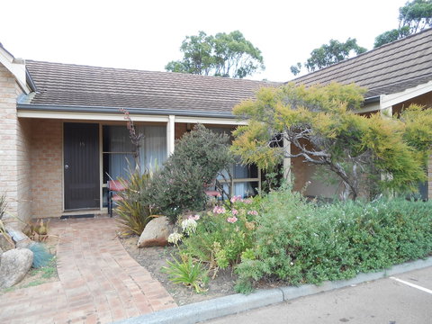 Augusta's Georgiana Molloy Motel - Goulburn Accommodation 5