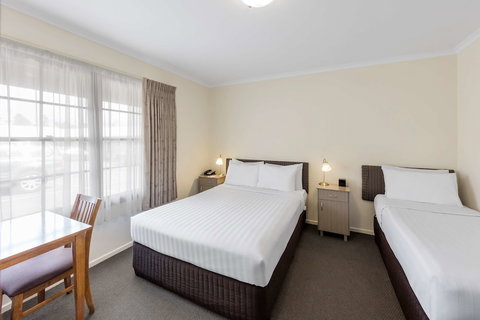 Best Western Olde Maritime - Goulburn Accommodation 6