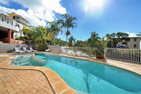 At Whitsunday Vista Holiday Apartments - Goulburn Accommodation 1