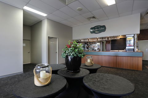 Redhill Tamworth Motor Inn & Conference Centre - Goulburn Accommodation 5