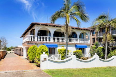 Ocean Breeze Motel - Goulburn Accommodation 0