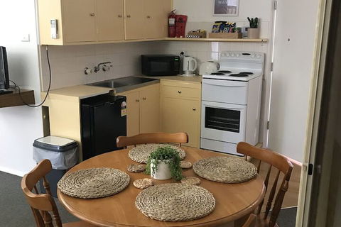 Ocean Breeze Motel - Goulburn Accommodation 4