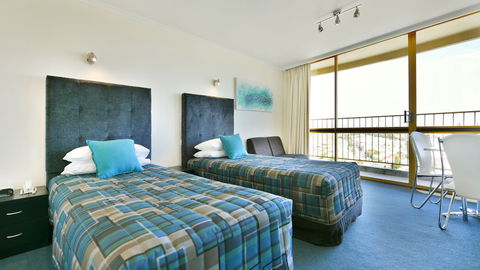 Atlantic Tower Motor Inn - Goulburn Accommodation 1