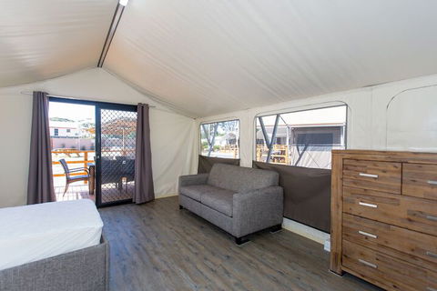 Shoal Bay Holiday Park - Goulburn Accommodation 3