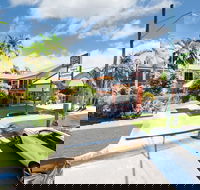 Tropical Queenslander - Goulburn Accommodation
