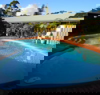 Tree Top Walk Motel - Goulburn Accommodation