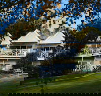 Lake House Daylesford - Goulburn Accommodation