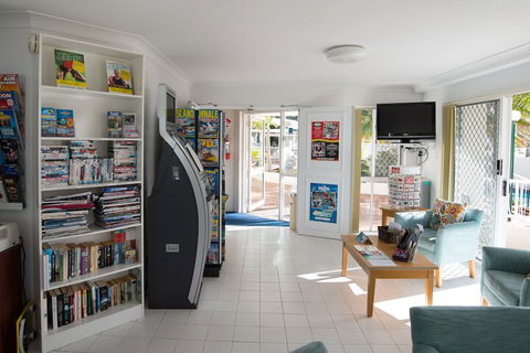 Golden Shores Holiday Club - Goulburn Accommodation 4