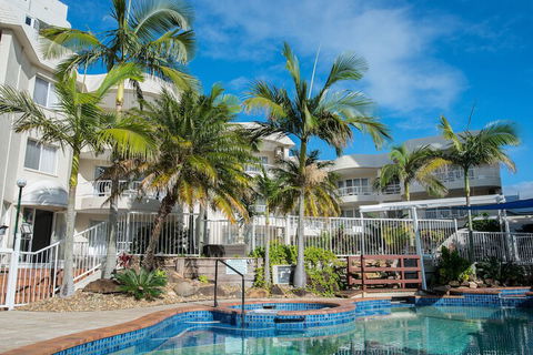 Golden Shores Holiday Club - Goulburn Accommodation 2