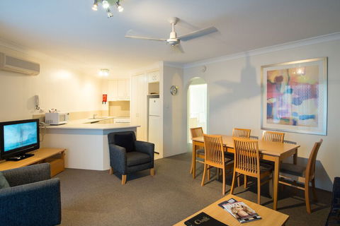 Golden Shores Holiday Club - Goulburn Accommodation 5