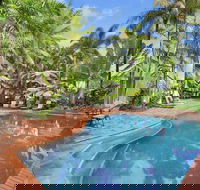 Tropic Towers Apartments - Goulburn Accommodation