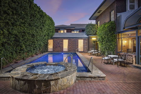 Adelaide Inn - Goulburn Accommodation 0