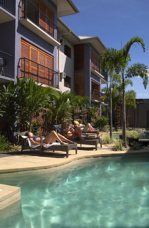 Southern Cross Atrium Apartments - Goulburn Accommodation 1