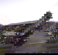 Southern Cross Atrium Apartments - Goulburn Accommodation