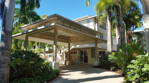 Cayman Villas - Goulburn Accommodation 1