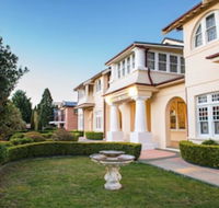 Palais Royale - Goulburn Accommodation
