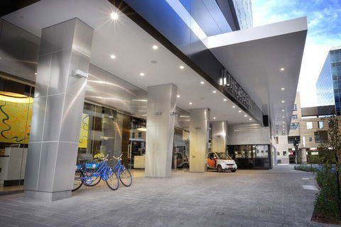 Art Series - The Olsen - Goulburn Accommodation 7