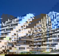 Broadbeach Travel Inn Apartments - Goulburn Accommodation