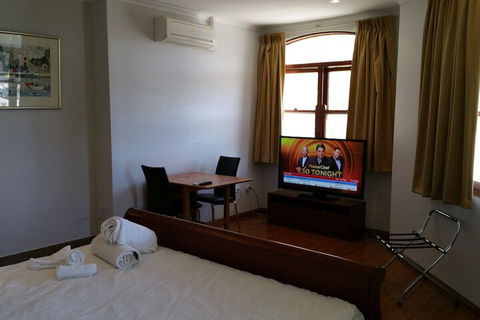 Adelaide House Apartments Fremantle - Goulburn Accommodation 2