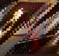 The Grand On Macfie - Goulburn Accommodation