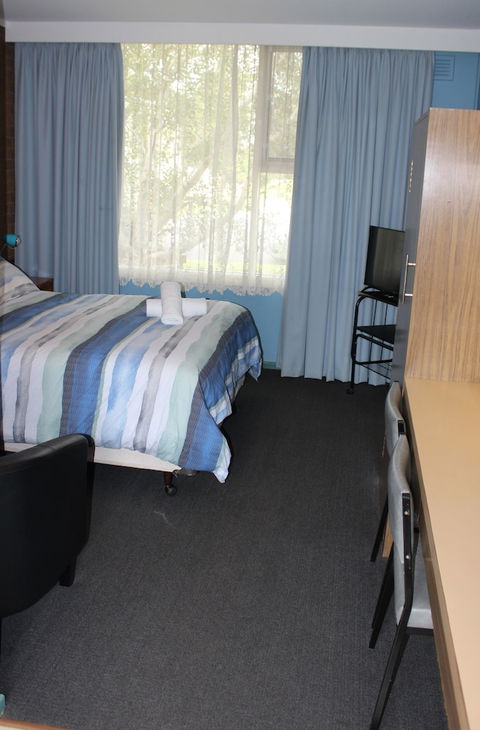 Portland Retro Motel - Goulburn Accommodation 6